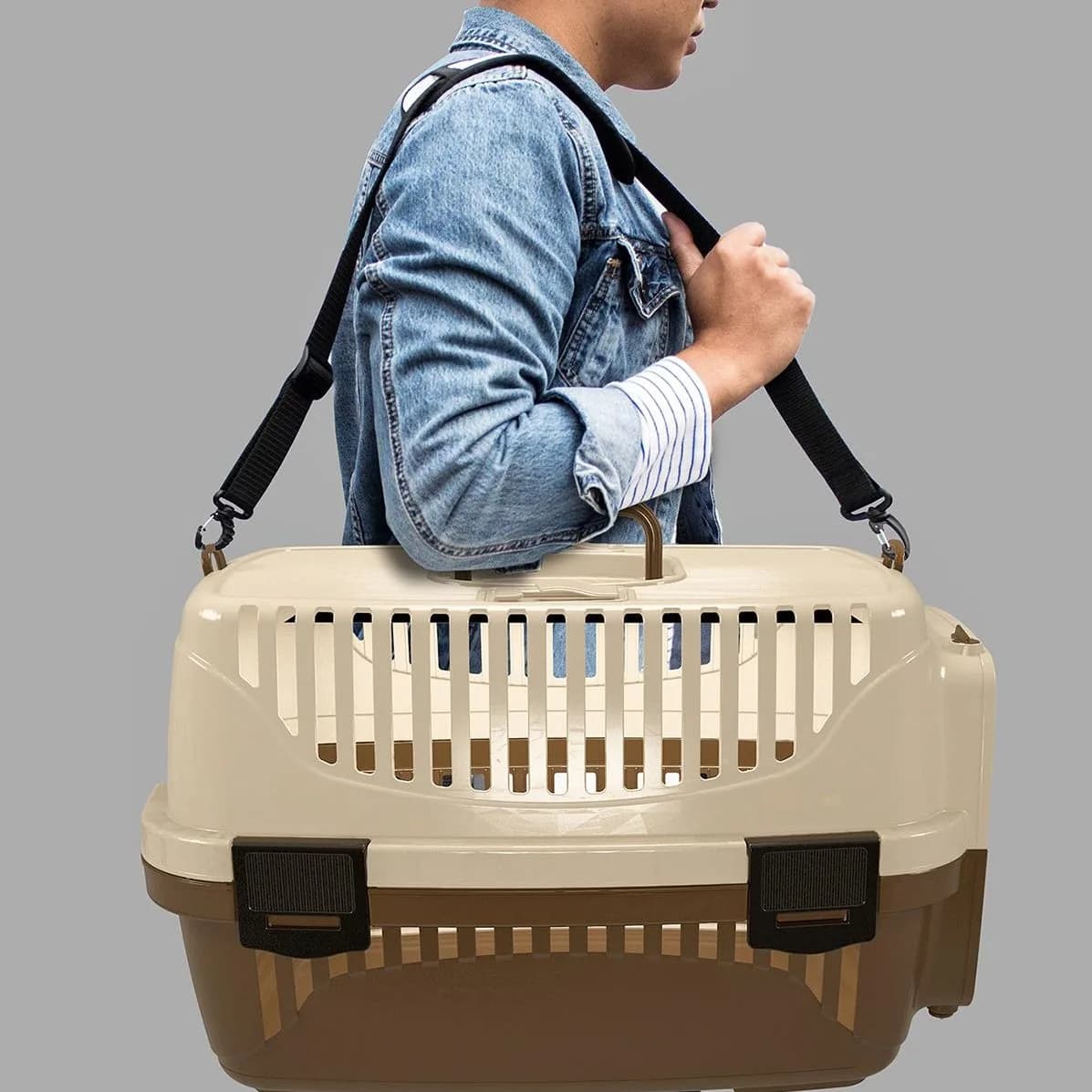 plastic pet basket حجم كبير 3
